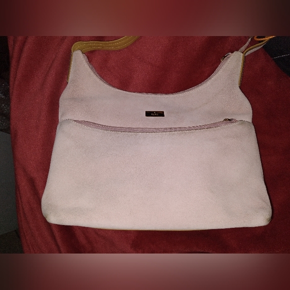 💗Vintage Gucci Pink Suede Shoulder Bag❣️ - Picture 4 of 16